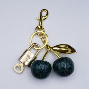 Authentic Louis Vuitton Lock & Key with Unbranded Apple Charm, Keychain